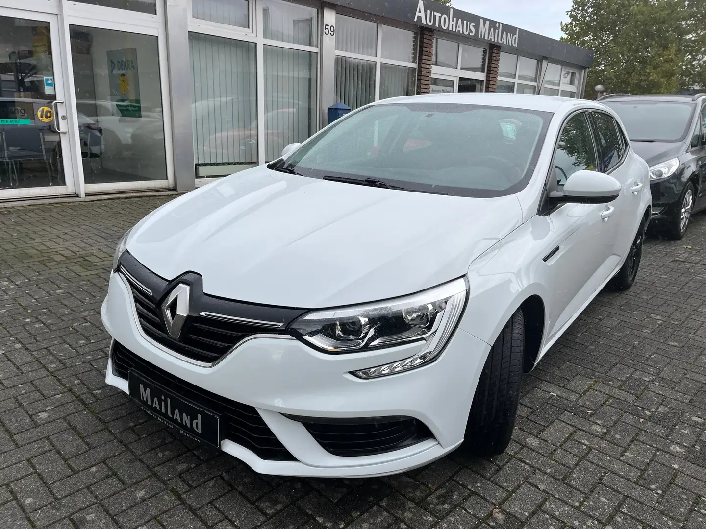 Renault Megane 1,3 TCe Life Blanc - 1
