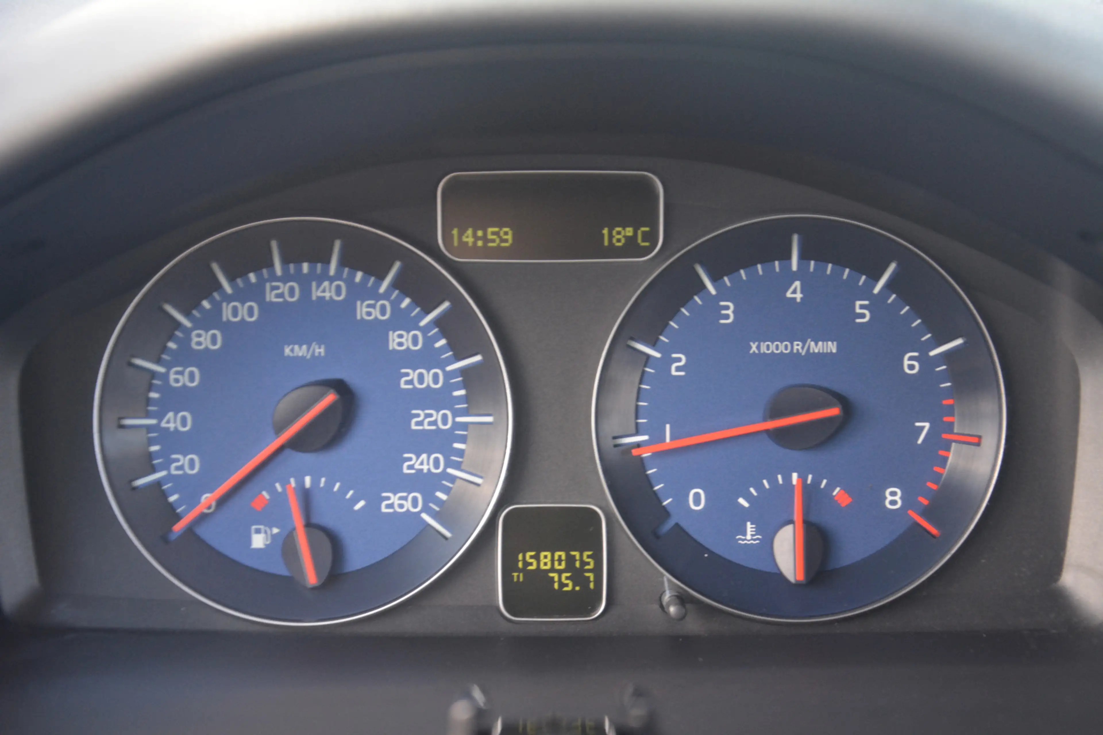 Volvo C30 2.0 R-Edition | Airco | Cruise-control | NL auto!! — photo 8