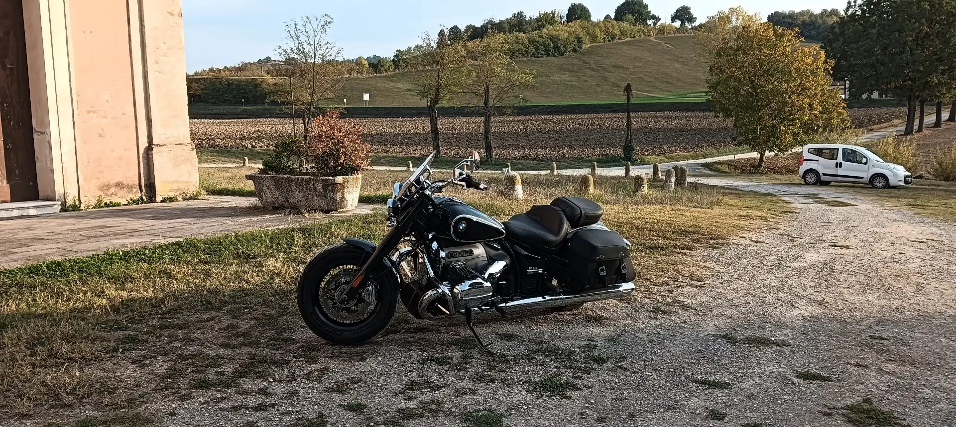 BMW R 18 Classic Classic Fekete - 2