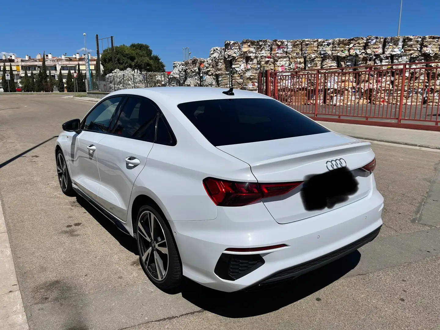 Audi A3 A3 Sedán 30TDI Black line Black line Blanco - 2