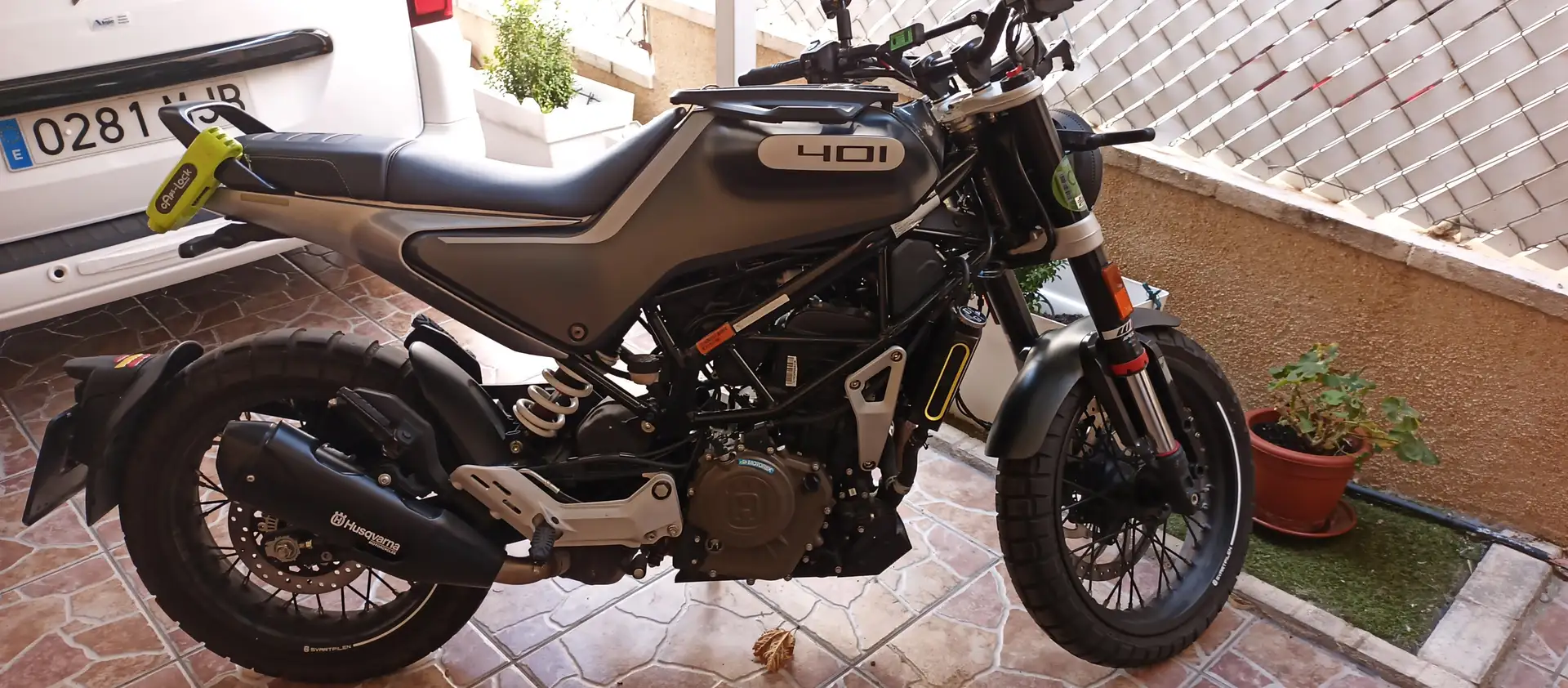 Husqvarna Svartpilen 450 Gri - 2