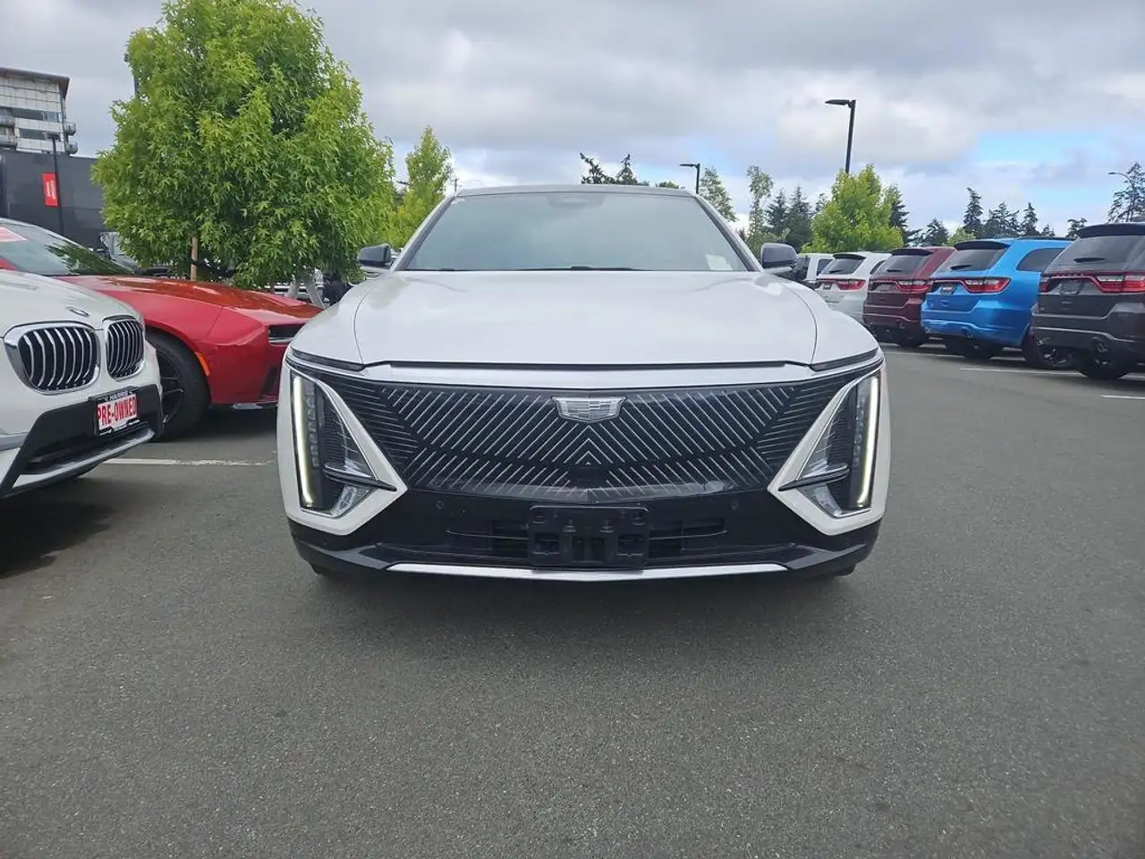 Cadillac Lyriq снимка Cadillac Lyriq