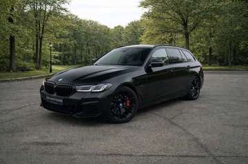 e TOURING | HYBRIDE | M-PAKKET | PANO | TREKHAAK