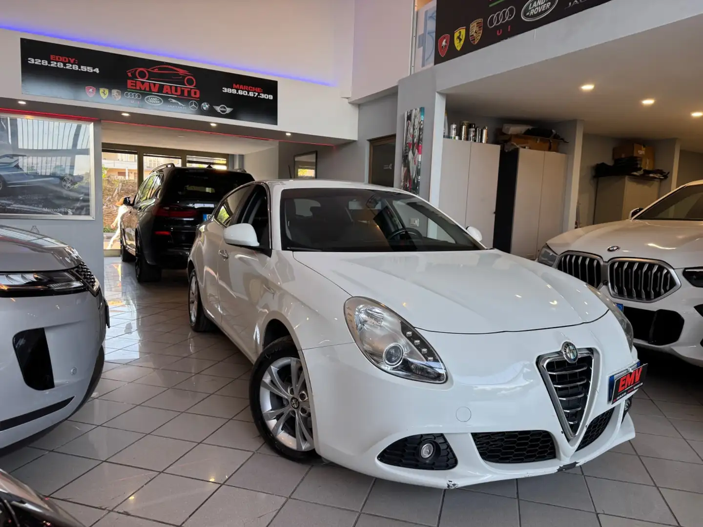 Alfa Romeo Giulietta 1.6 JTDm-2 105 CV Exclusive Blanco - 1