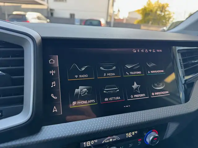 Audi A1 view 14