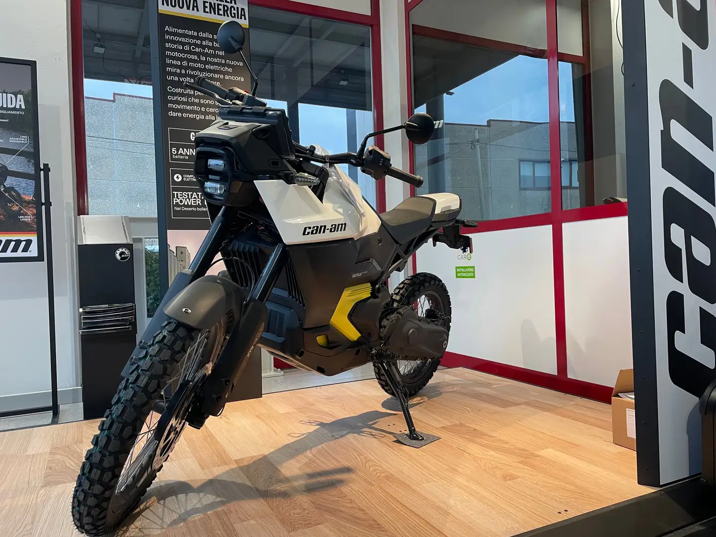 Can-Am ORIGIN STANDARD 11 KW Wit - 1