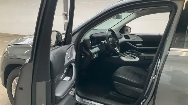 Mercedes-Benz Gle view 6