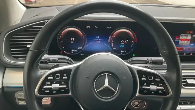 Mercedes-Benz Gle view 9