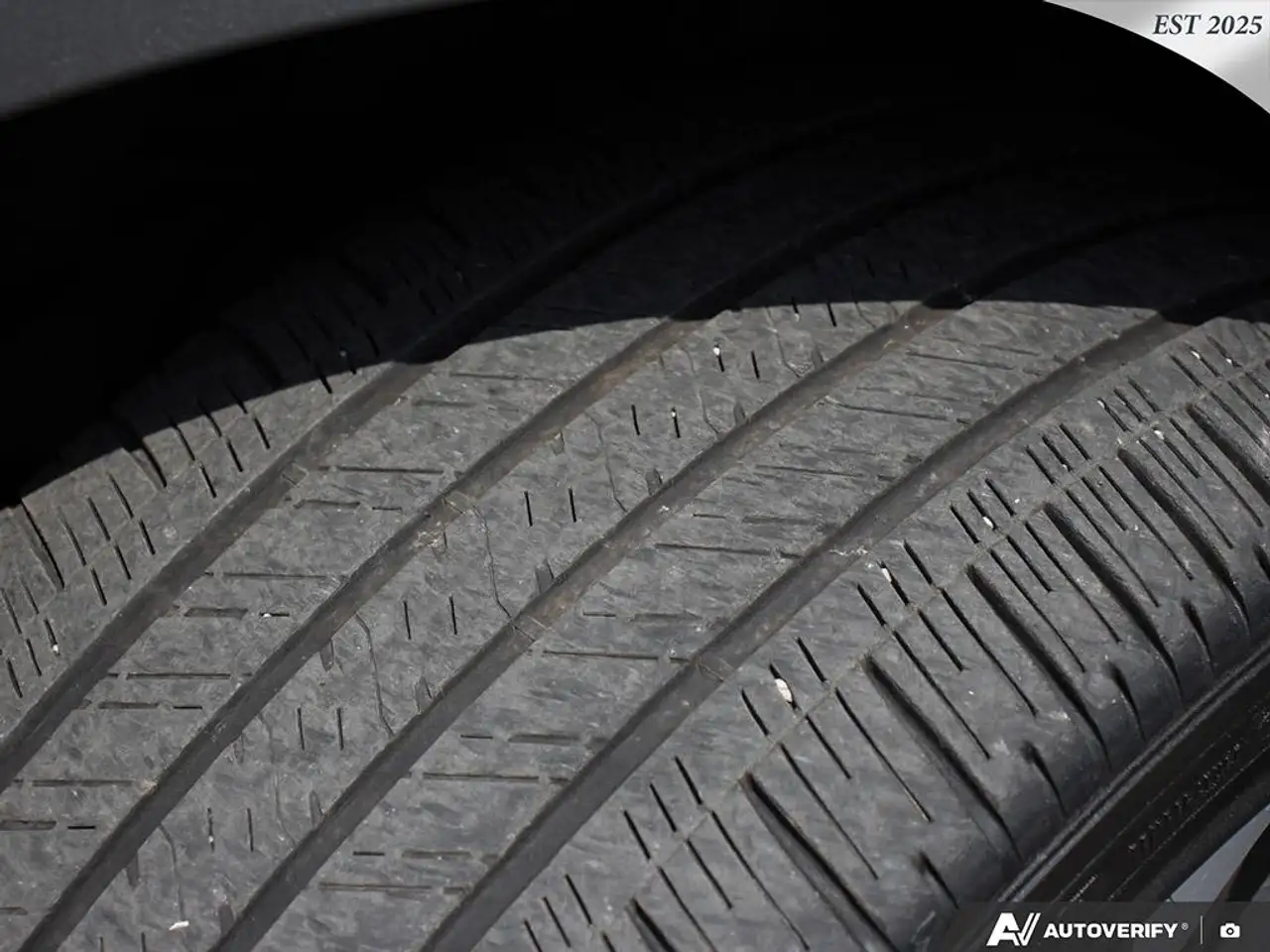 Lincoln Aviator снимка Lincoln Aviator