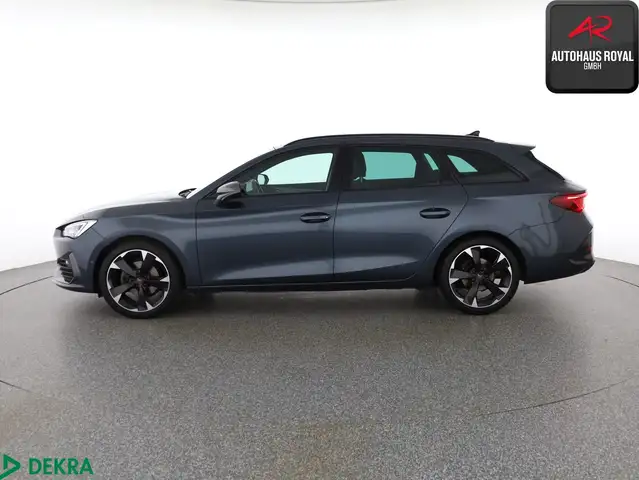 Cupra Leon view 2