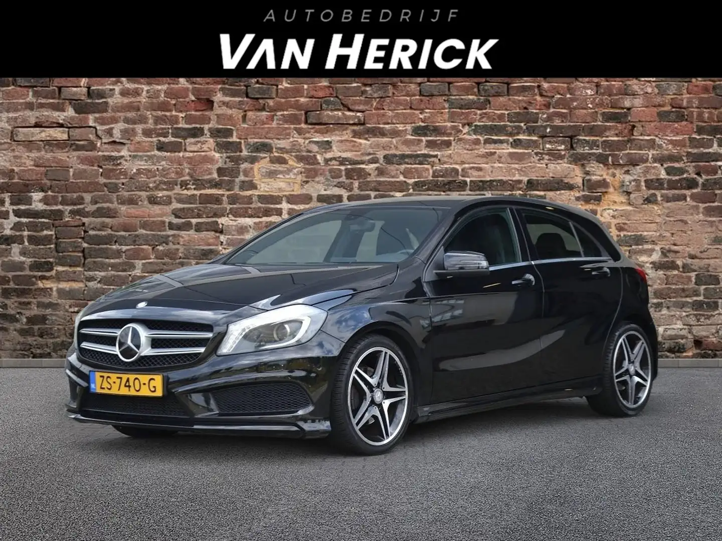Mercedes-Benz A 200 Ambition AMG | Xenon | Nette staat Zwart - 1