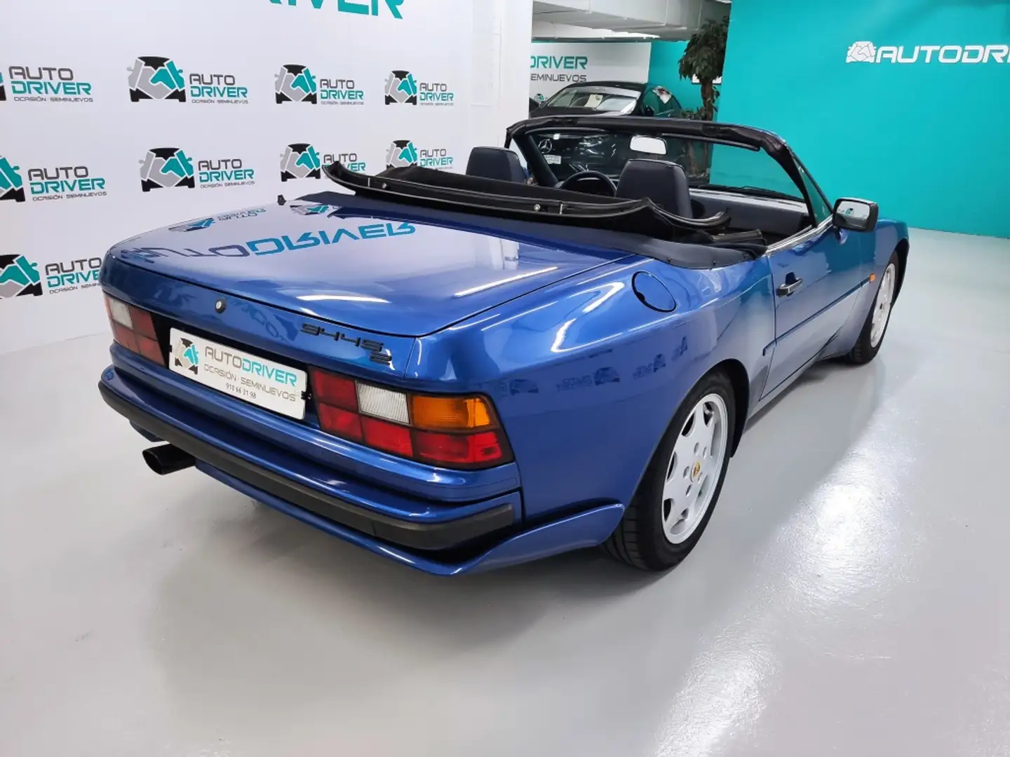 Porsche 944 S2 Cabrio Azul - 2