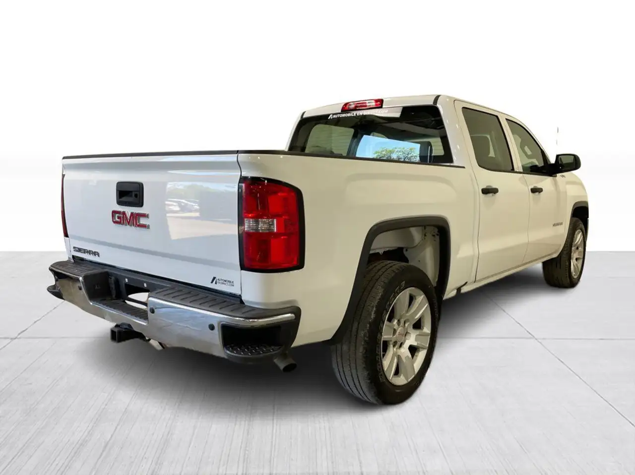 GMC Sierra 1500 снимка GMC Sierra 1500