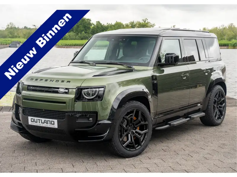 LAND ROVER Defender