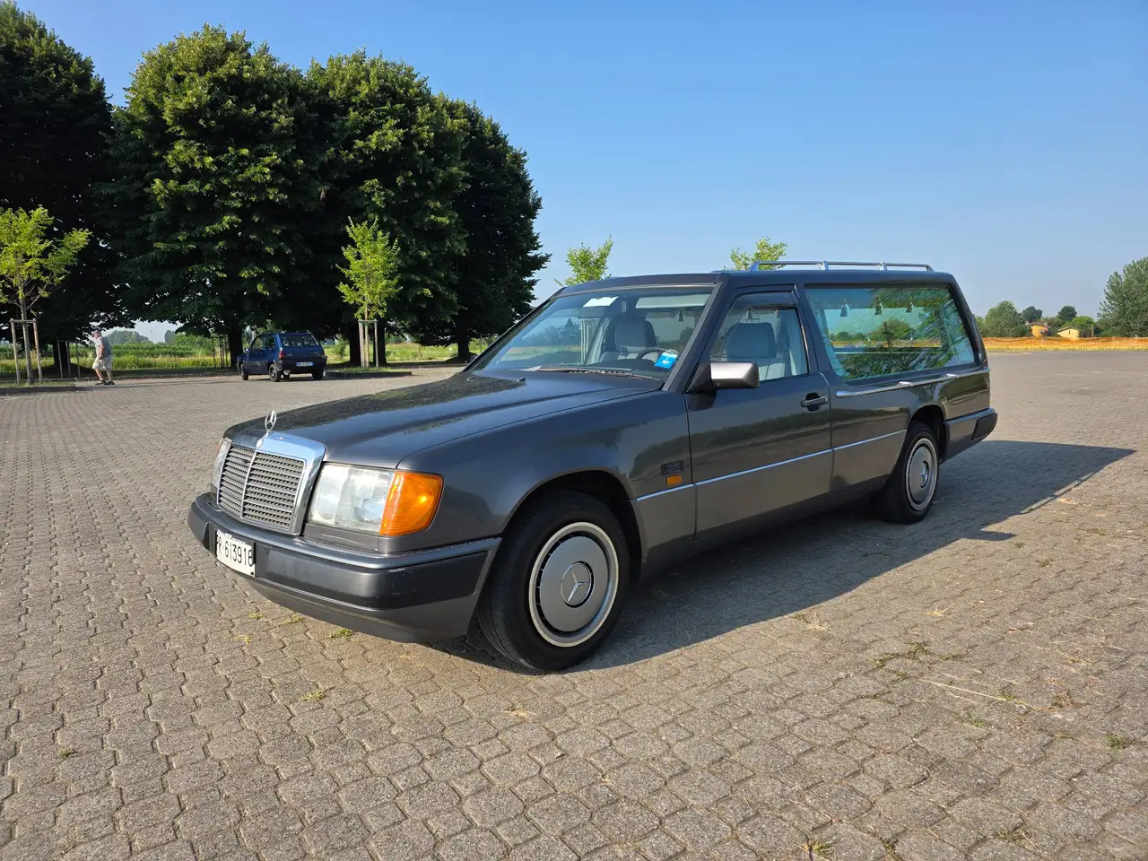 Mercedes-Benz 200 CARRO FUNEBRE, foto 1