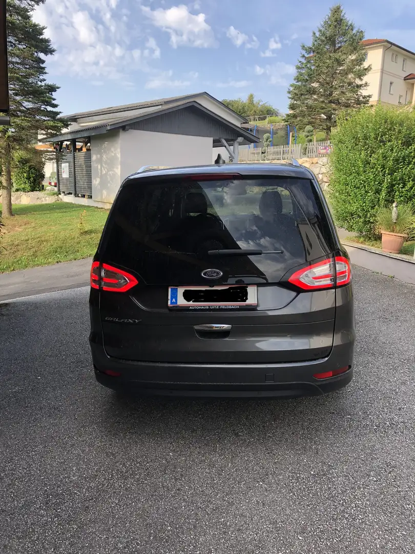 Ford Galaxy Galaxy Titanium 2,2 TDCi DPF Aut. Titanium Grau - 2