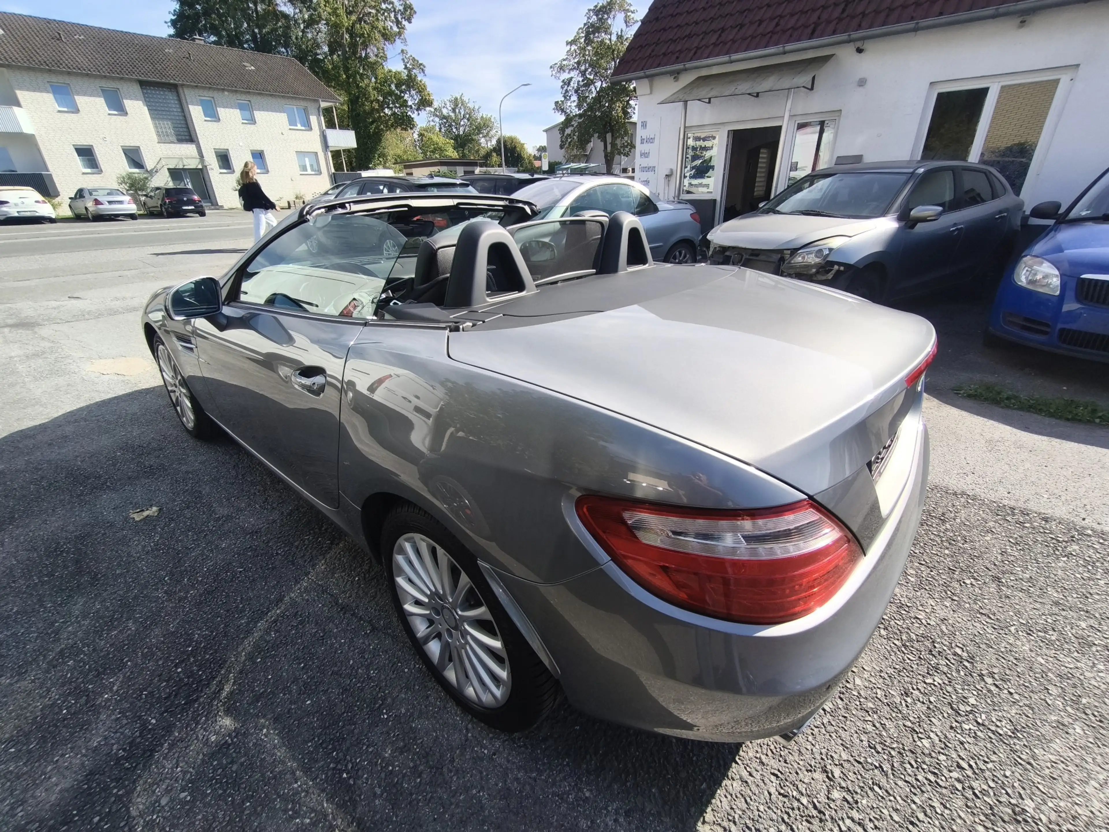 Mercedes-Benz SLK 200 SLK 200 BlueEfficiency  Leder Navi LED Carplay — photo 15