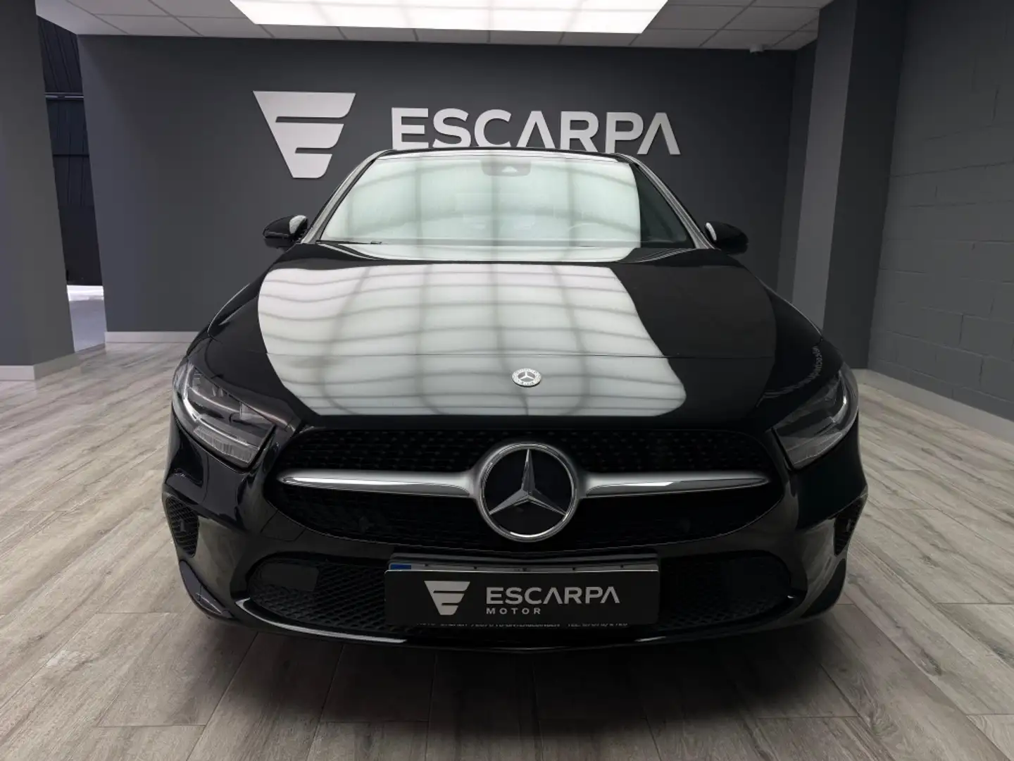 Mercedes-Benz A 180 180d 7G-DCT Nero - 2