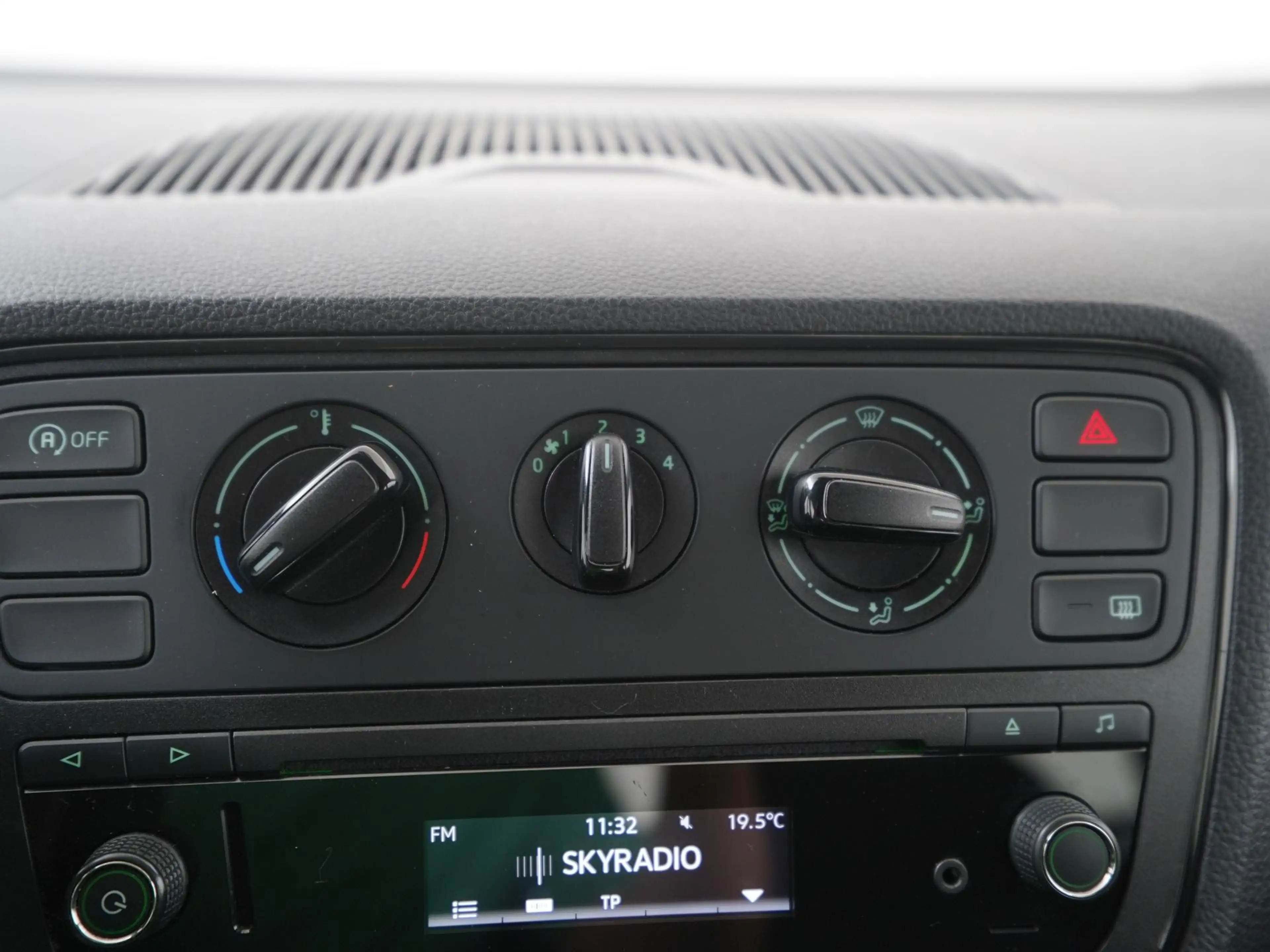 Skoda Citigo 1.0 Greentech Active | Zondag Open! — photo 9