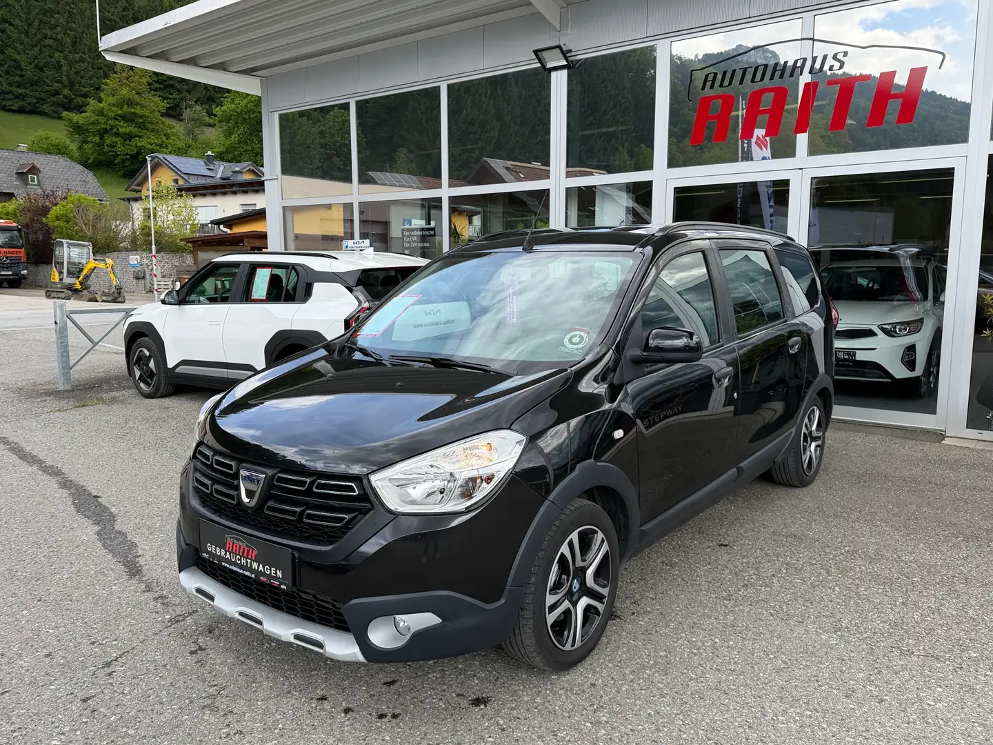 Dacia Lodgy Lodgy Blue dCi 115 Celebration Grau - 1