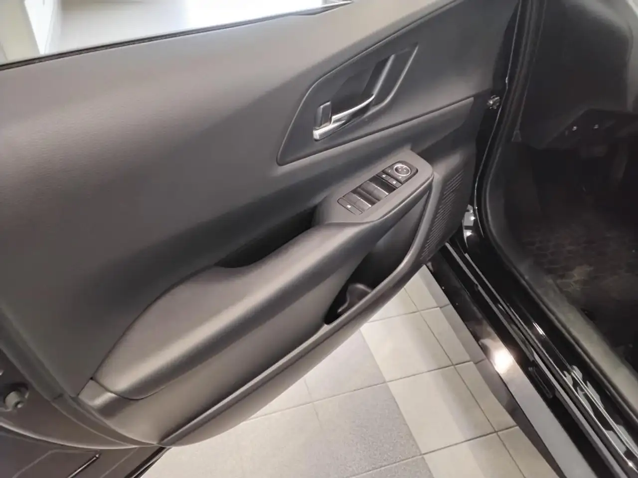 Toyota Prius Prime fotografie Toyota Prius Prime