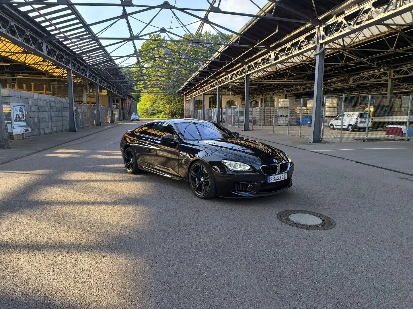 BMW M6 Competition Černá - 1