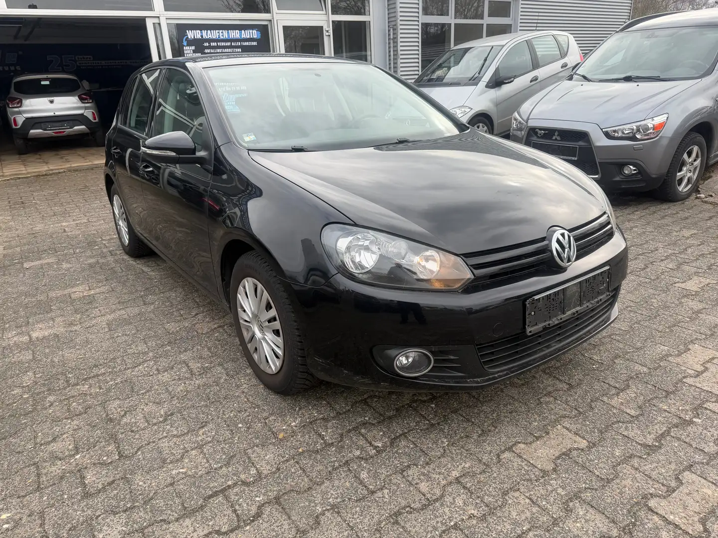 Volkswagen Golf Golf 6 / 1.Hand / Benzin / Tüv / Garantie Schwarz - 1