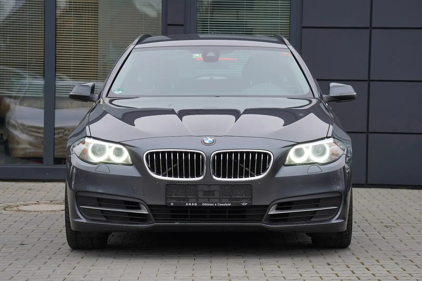 BMW 520 d Touring *Top Ausstattung* Gris - 2