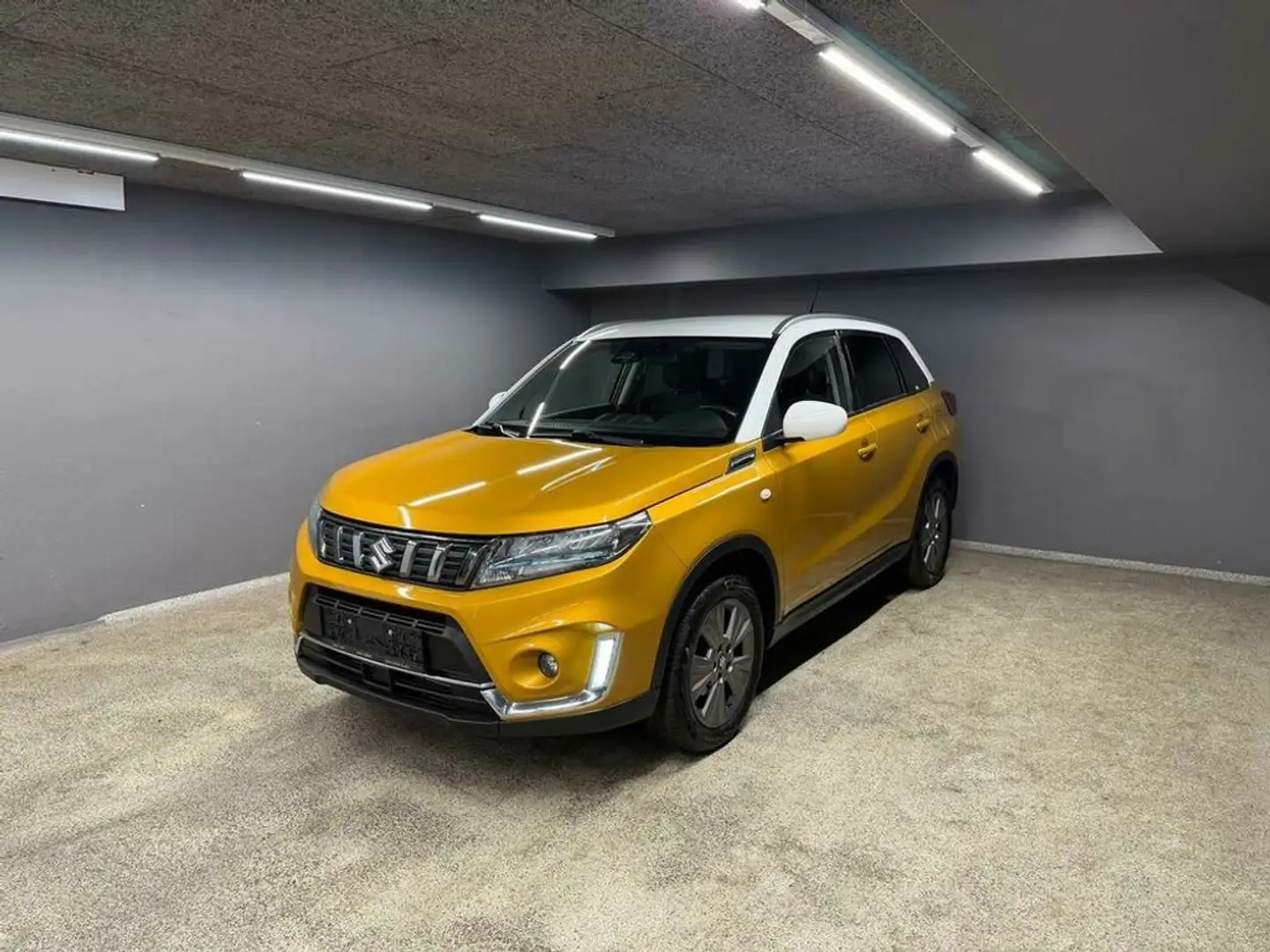Suzuki Vitara 1.4 ALLGRIP*ACC*LED*NAVI*RFK*SHZ*KEYLES Gelb - 1