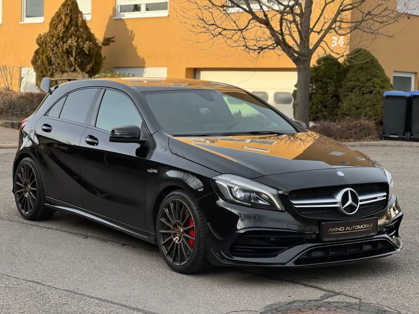 Mercedes-Benz A 45 AMG 4Matic *Performn*AeroDynamik*LED*NIGHT* Černá - 1