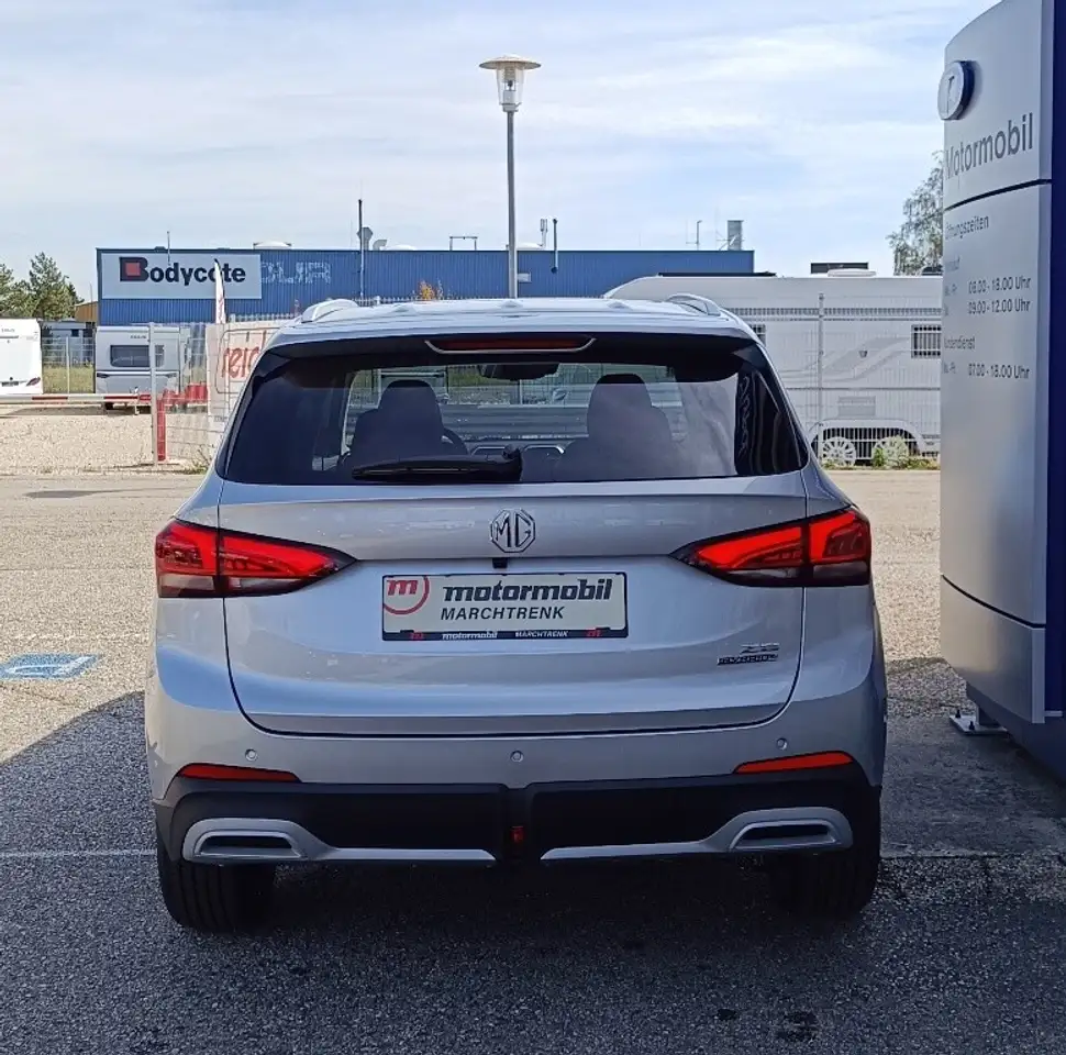 MG ZS