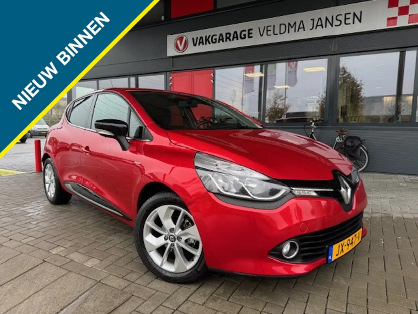Renault Clio 0.9 TCe ECO 2 LIMITED (18.800 KM!!) Rood - 1