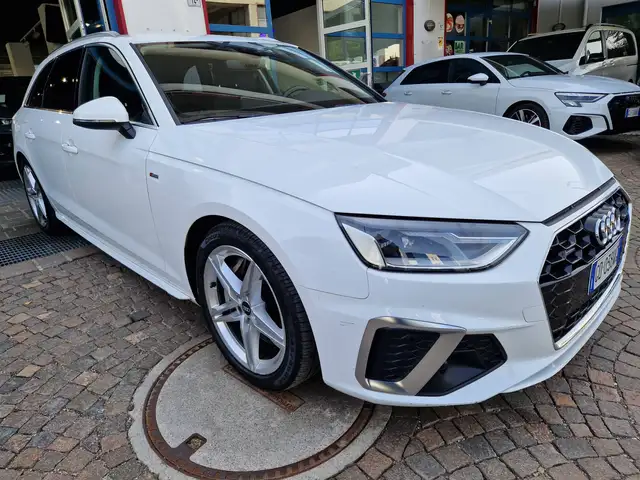 Audi A4 view 2