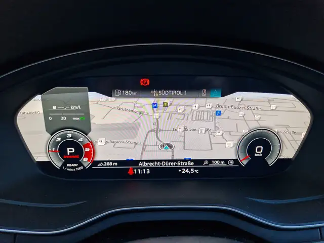 Audi A4 view 13