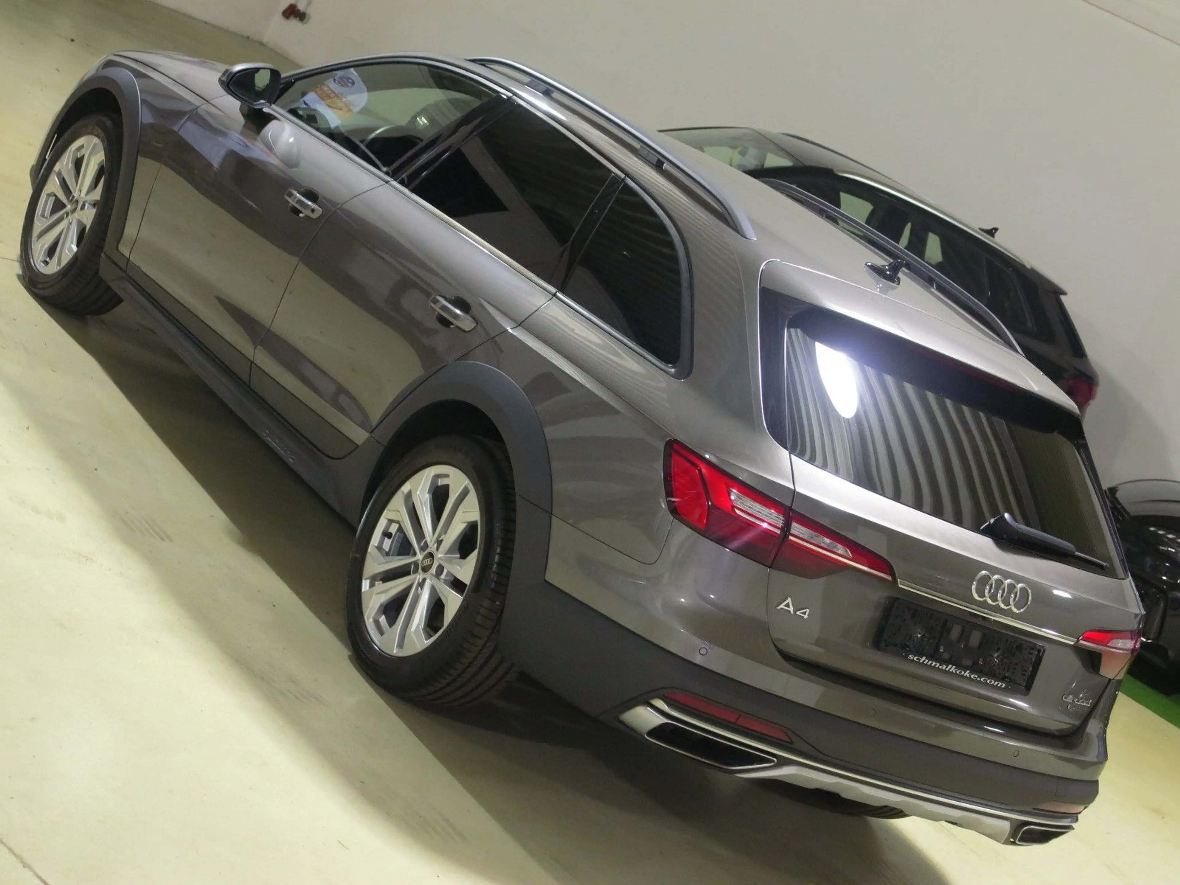 Audi A4 allroad A4 allroad quattro 40 TDI 2.0 S tronic AHK Navi — photo 10