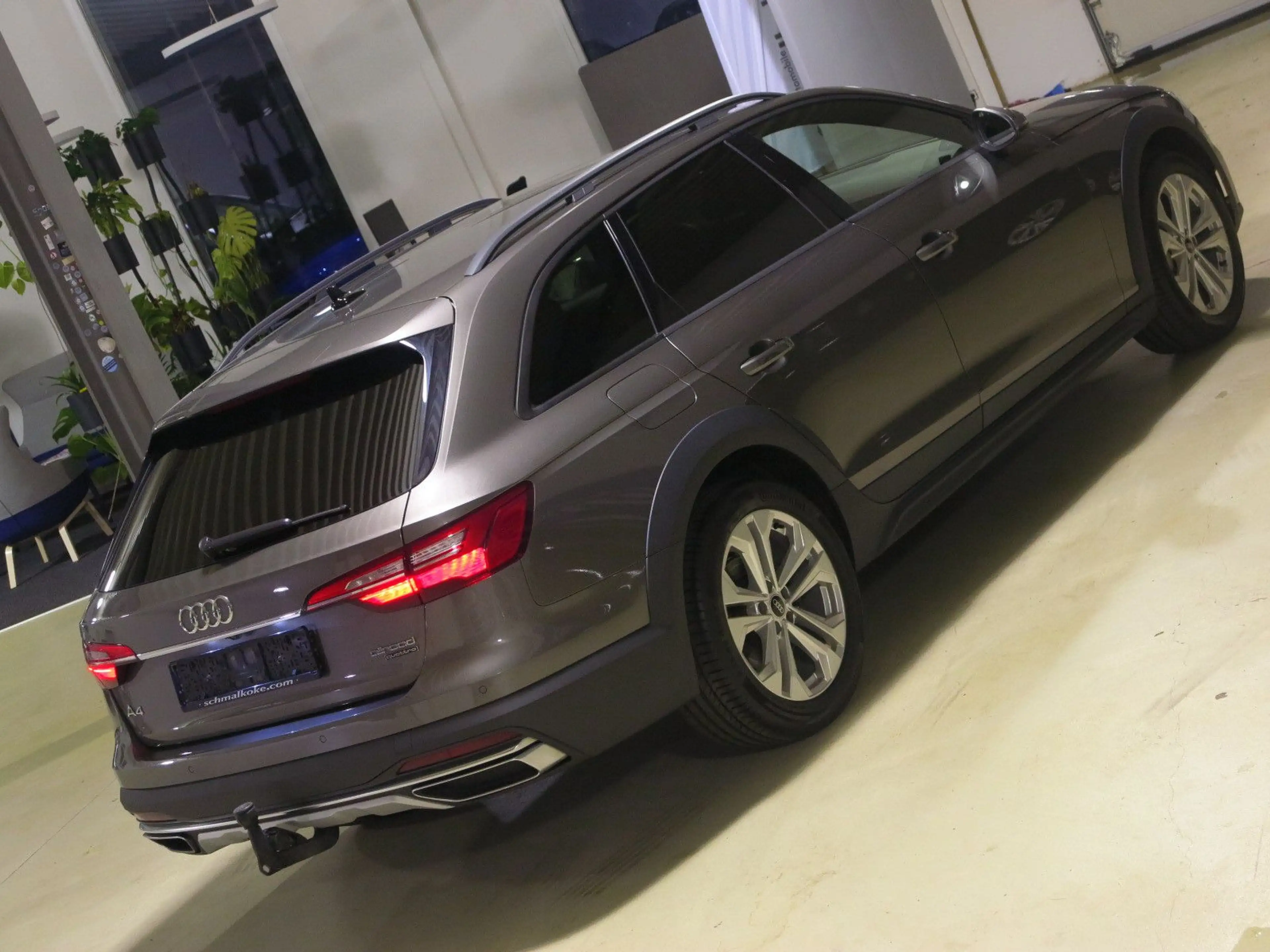 Audi A4 allroad A4 allroad quattro 40 TDI 2.0 S tronic AHK Navi — photo 3