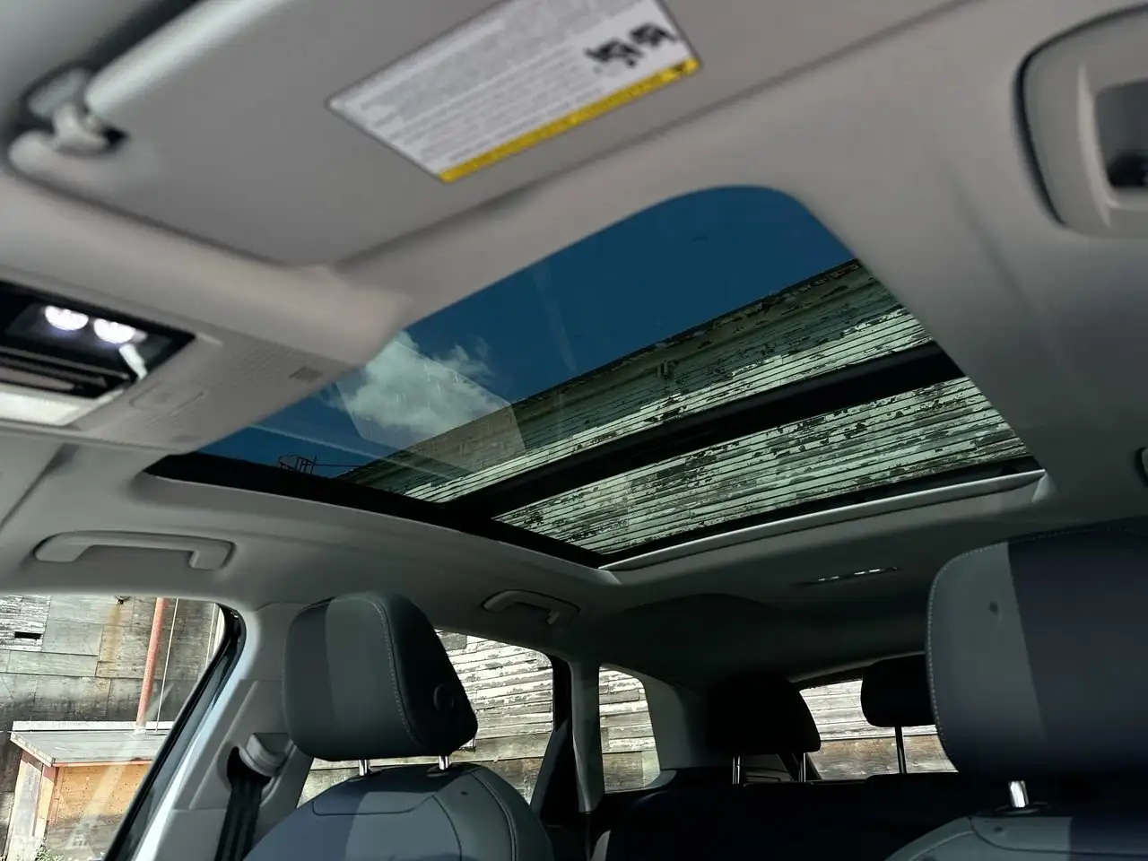 Audi Q3 снимка Audi Q3