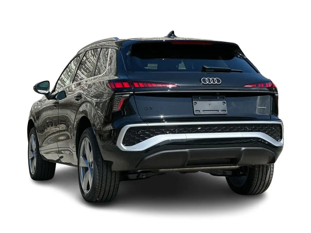 Audi Q3 снимка Audi Q3