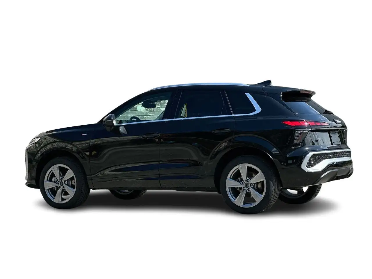 Audi Q3 снимка Audi Q3