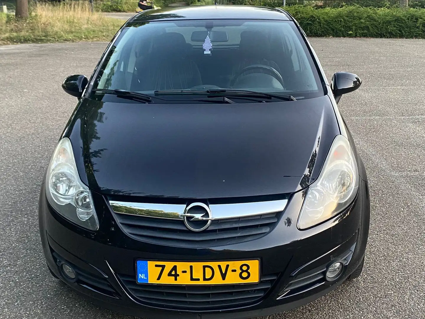 Opel Corsa Corsa 1.4-16V 111 Edition Černá - 1
