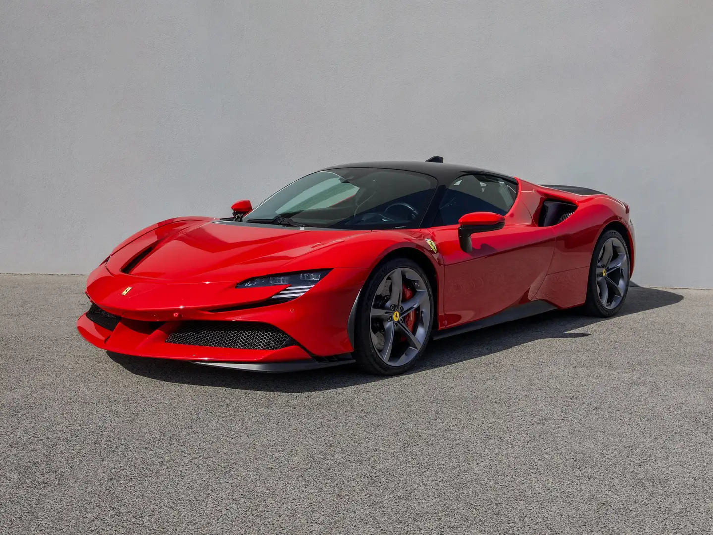 Ferrari SF90 Stradale Rot - 2