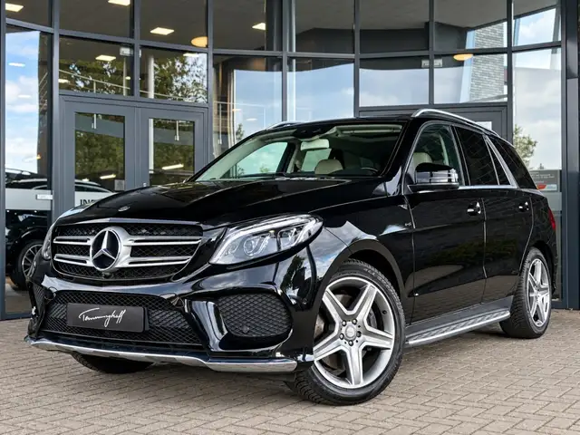 Mercedes-Benz GLE 400 400 4MATIC AMG LINE - ORG. NL. - PANO - 20 INCH