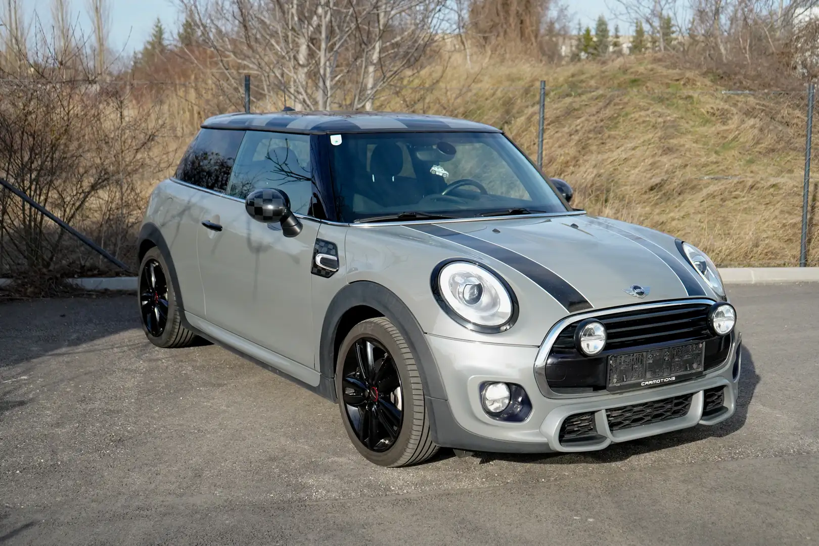 MINI Cooper Hatch COOPER JCW Paket Grau - 1