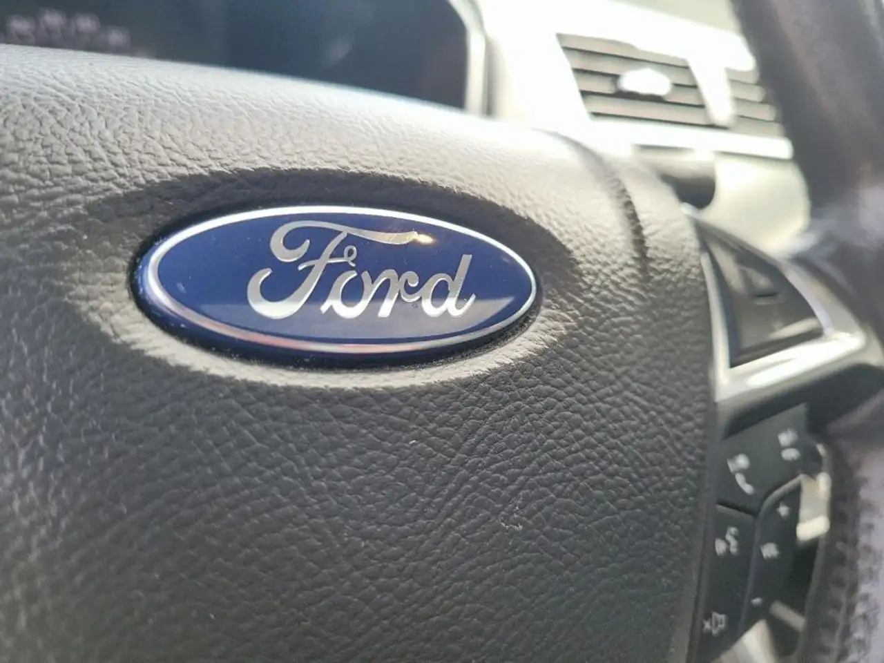 Ford Fusion снимка Ford Fusion