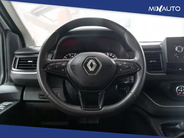 Renault Trafic view 12