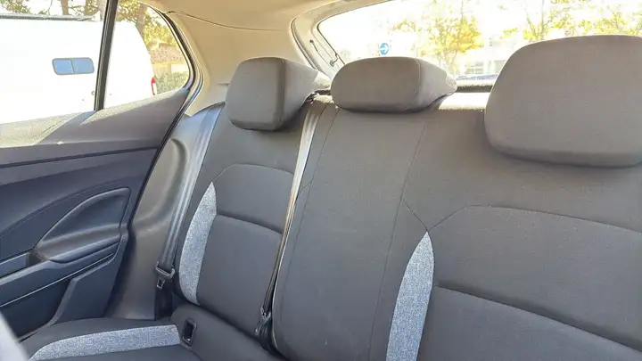 Skoda Fabia II 1.0 MPI 80 Active - Première main — photo 9