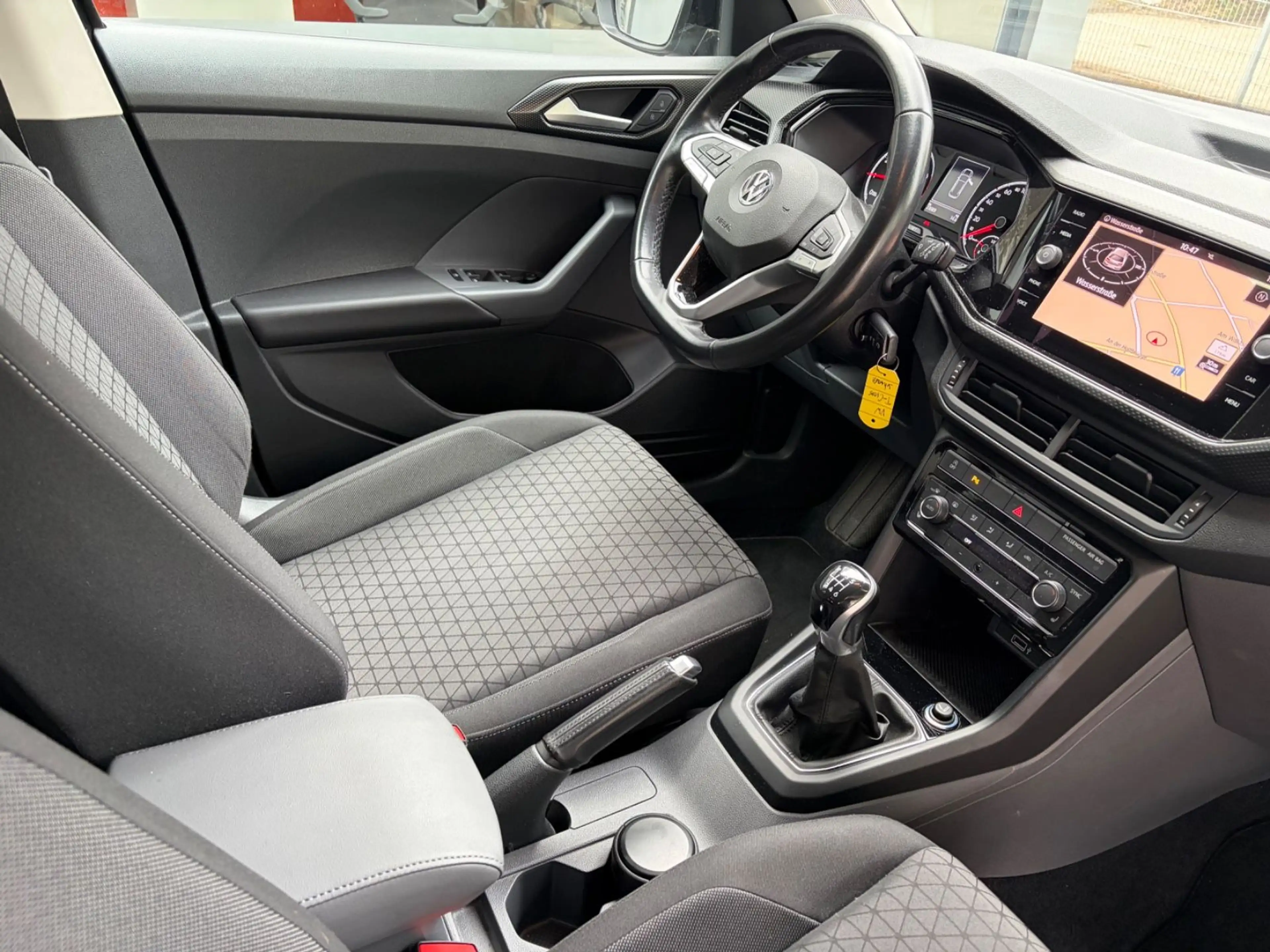 Volkswagen T-Cross +LM Allwetter+CarPlay+PDC+BT+Tempomat — photo 14