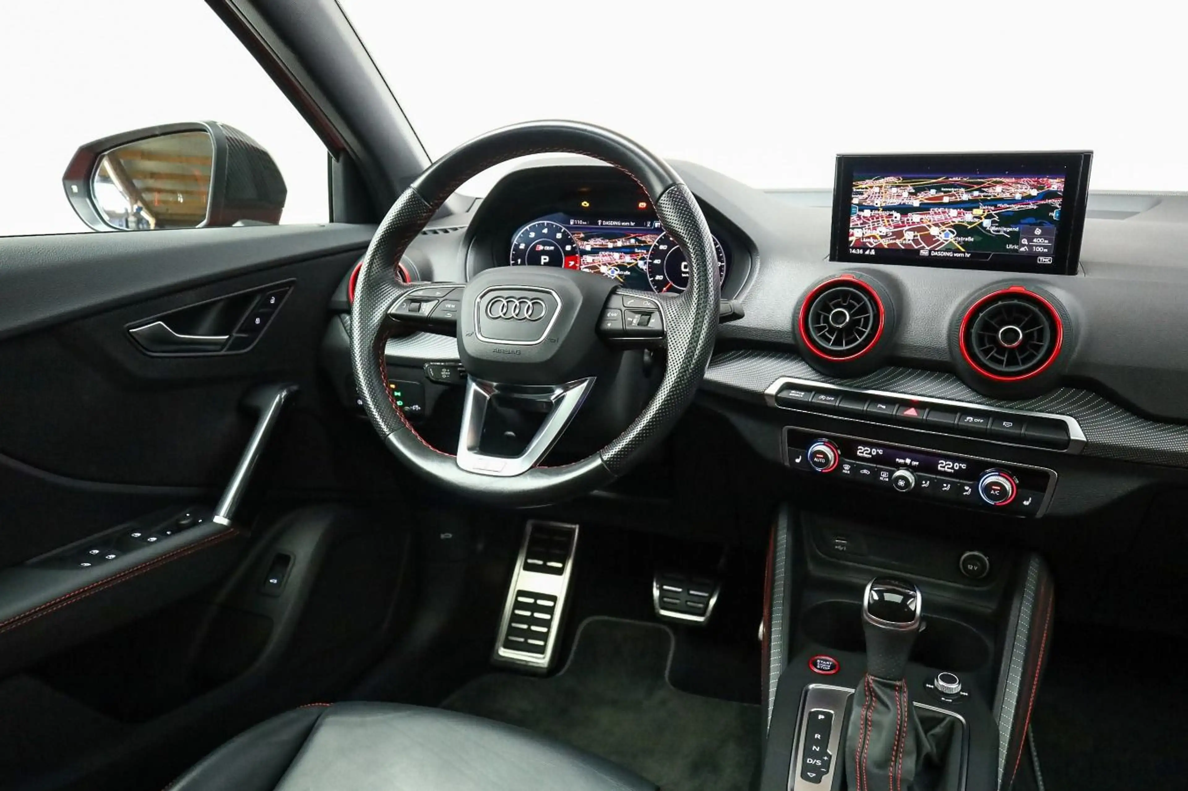 Audi SQ2 AHK, Sound, Pano, Assist, Matrix, Navi — photo 12