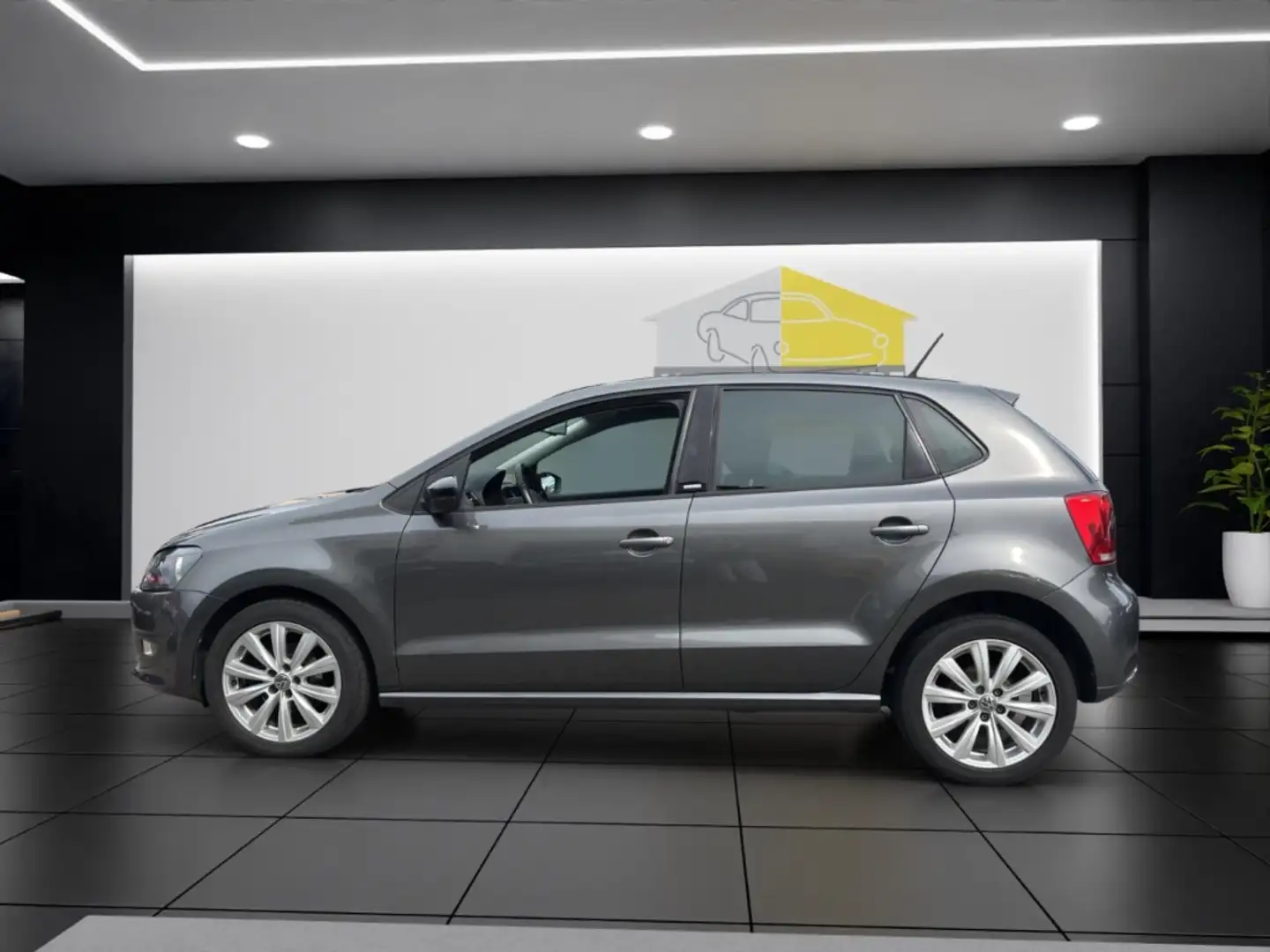 Volkswagen Polo V Style 1.4 1. Hand Service-Neu Šedá - 2