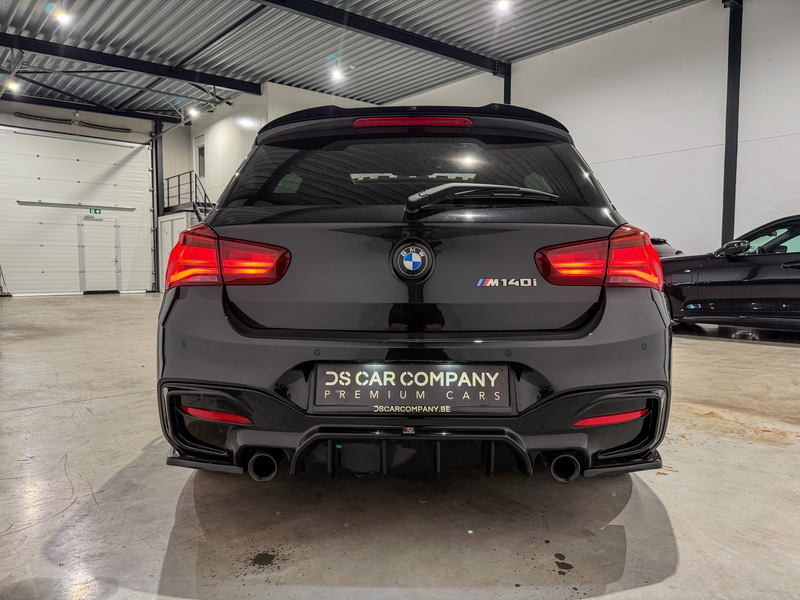 BMW 140 M Performance Exhaust | Pano | LED — photo 5